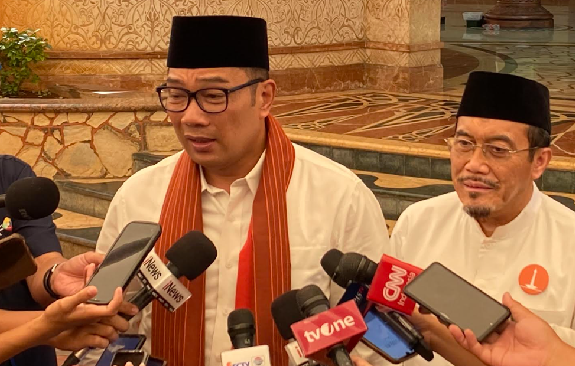 ridwan-kamil-siap-nyoblos-di-jawa-barat-ktp-jakarta-belum-terbit
